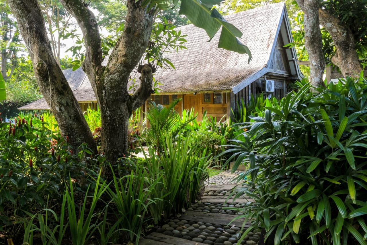 Chanteak Bali - Stone House 3 Jimbaran  Exterior photo
